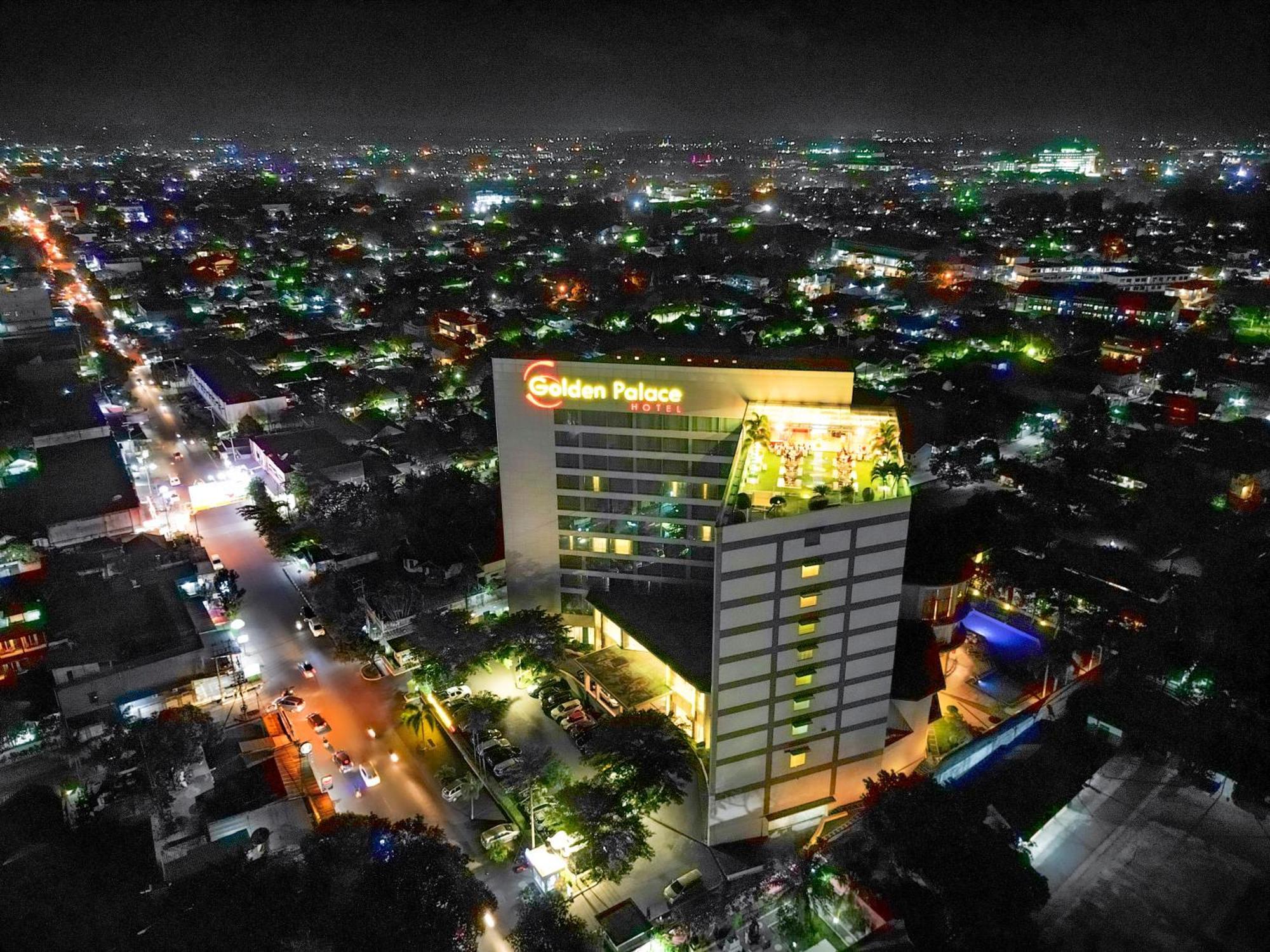 Golden Palace Hotel Lombok Mataram Extérieur photo